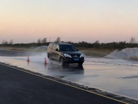 Wet tire performance test road